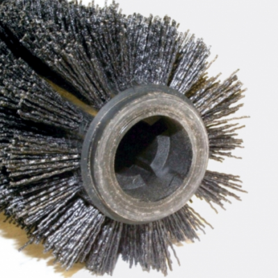 Brush, 28" .050 Grit